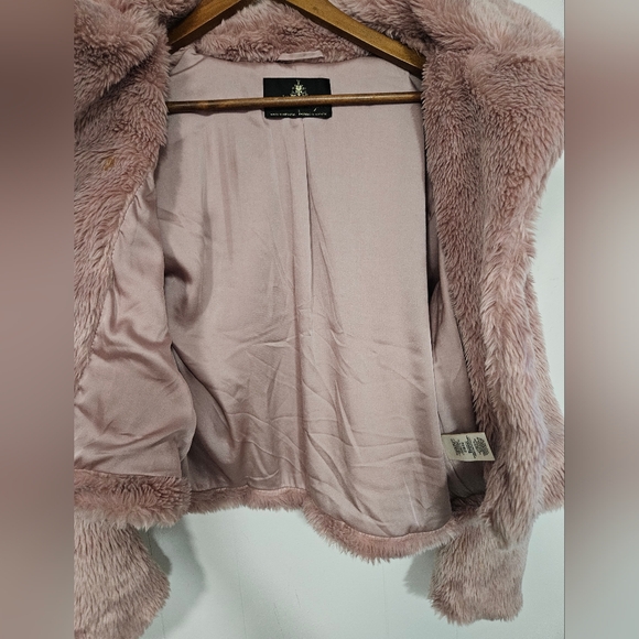 Free People | Mena Faux Fur Jacket in Pink - Picture 9 of 9